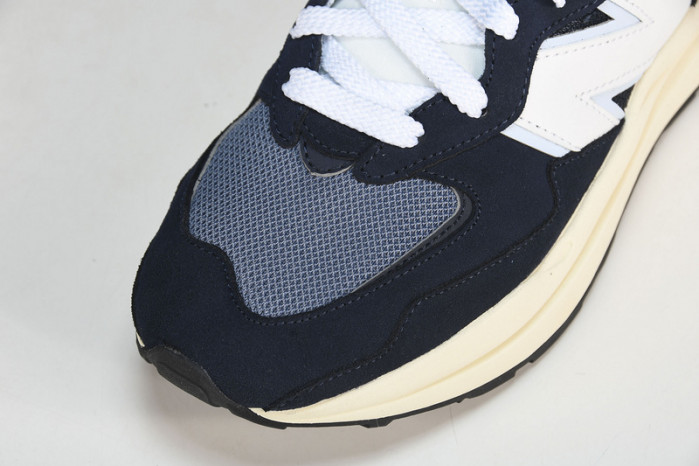 new balance 57/40 team navy m5740cd