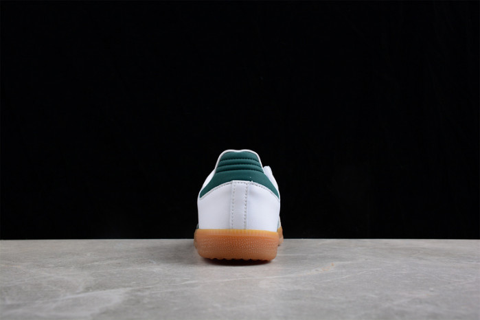 ad low-top sneaker 2303137