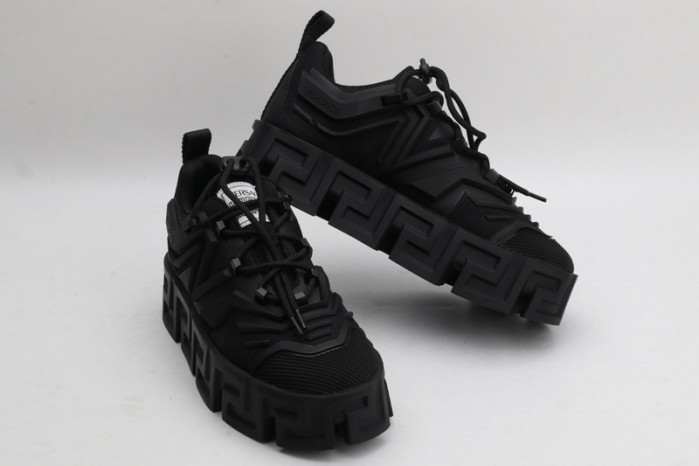 vse chain reaction black sneaker