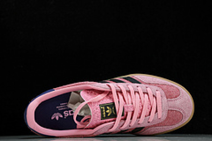 ad low-top sneaker gazelle indoor ie7002