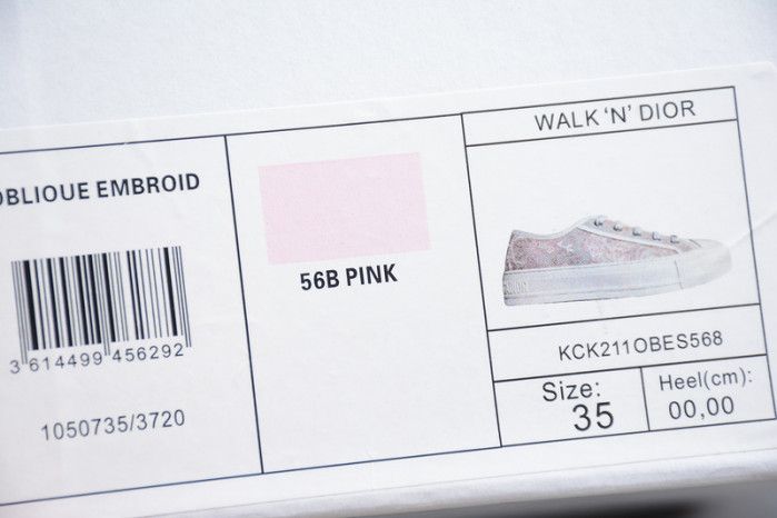 dr b23 homme kaws h903p169