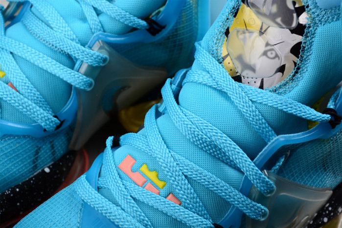 nike lebron 19 christmas dc9338-400