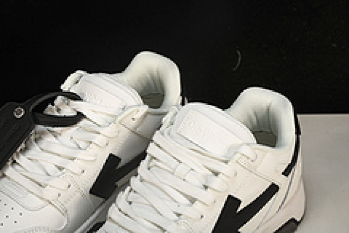 of c/o odsy-1000 sneakers