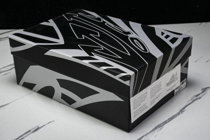 of be right back sneakers ob2