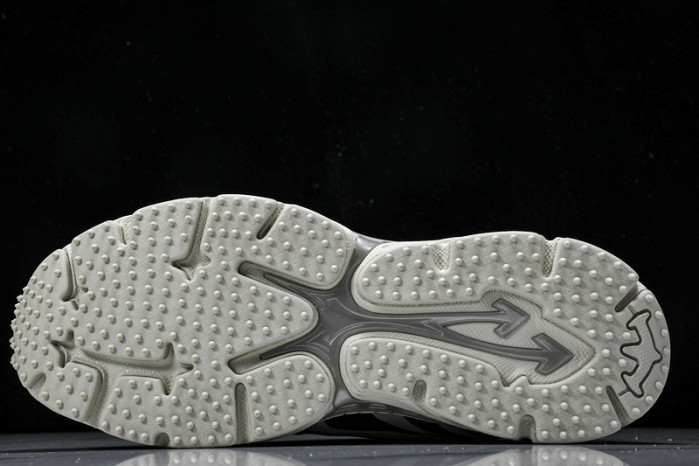 of be right back sneakers ob7