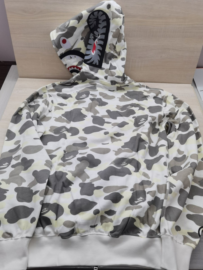 win clothes 202307031